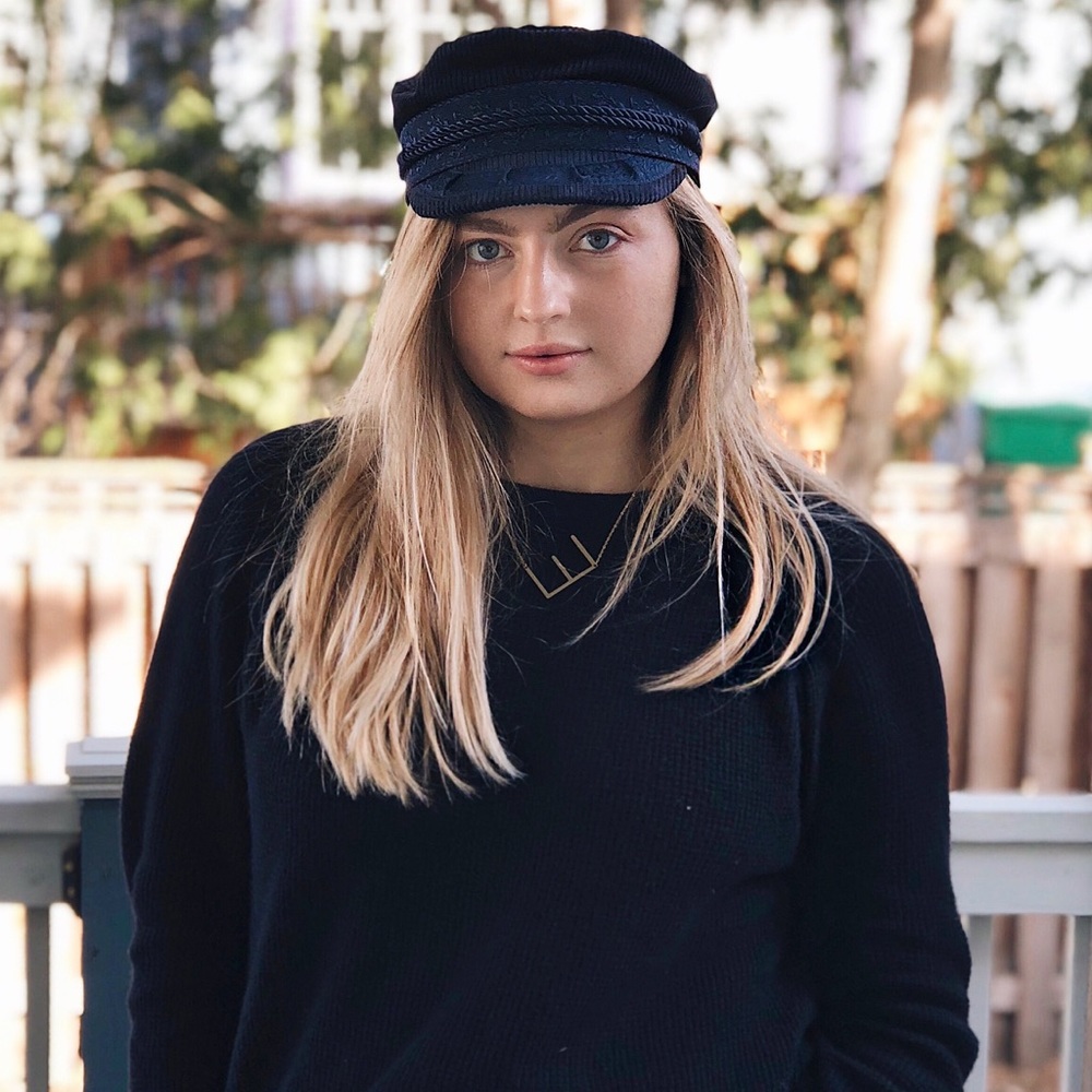 Meet your Posher, Emma!